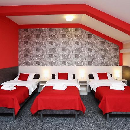 Hostel Przystanek Stary Toruń מראה חיצוני תמונה