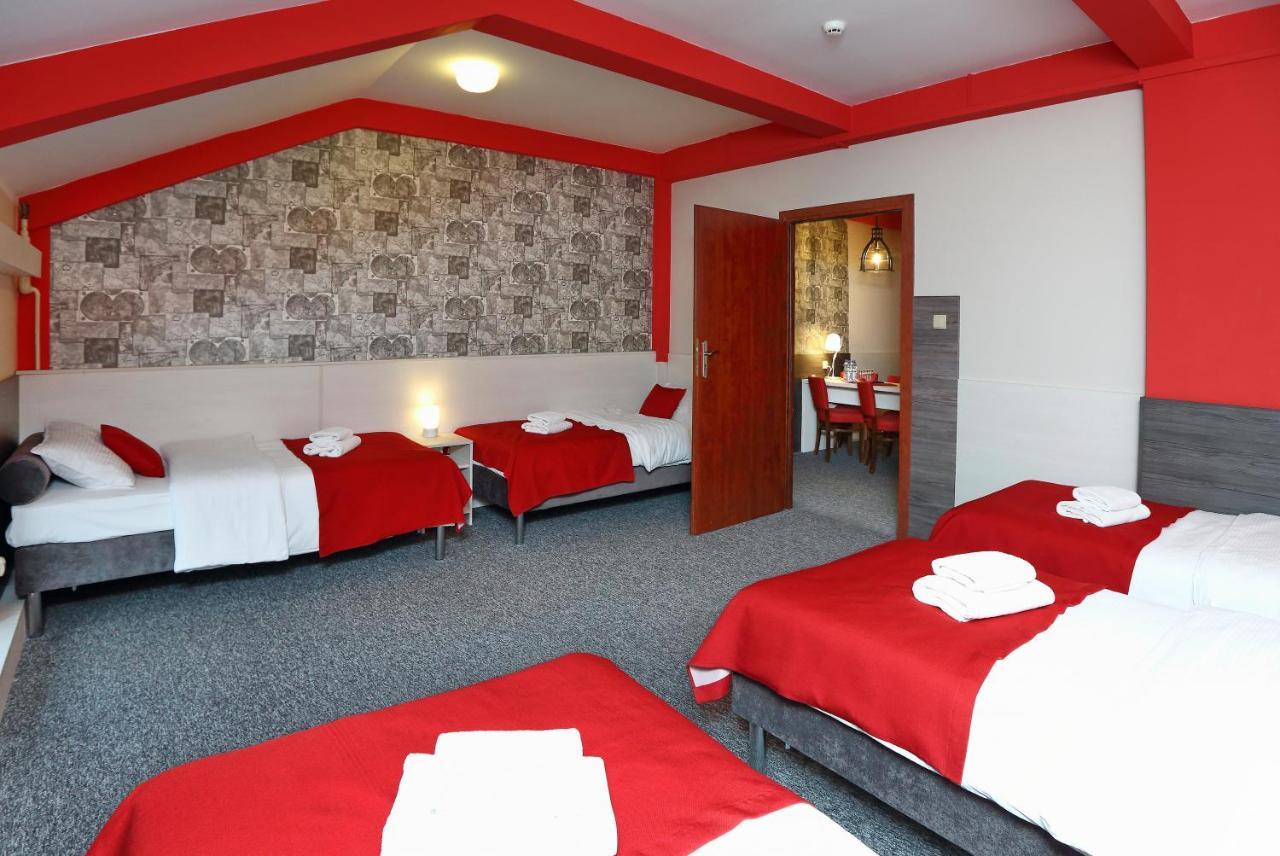 Hostel Przystanek Stary Toruń מראה חיצוני תמונה