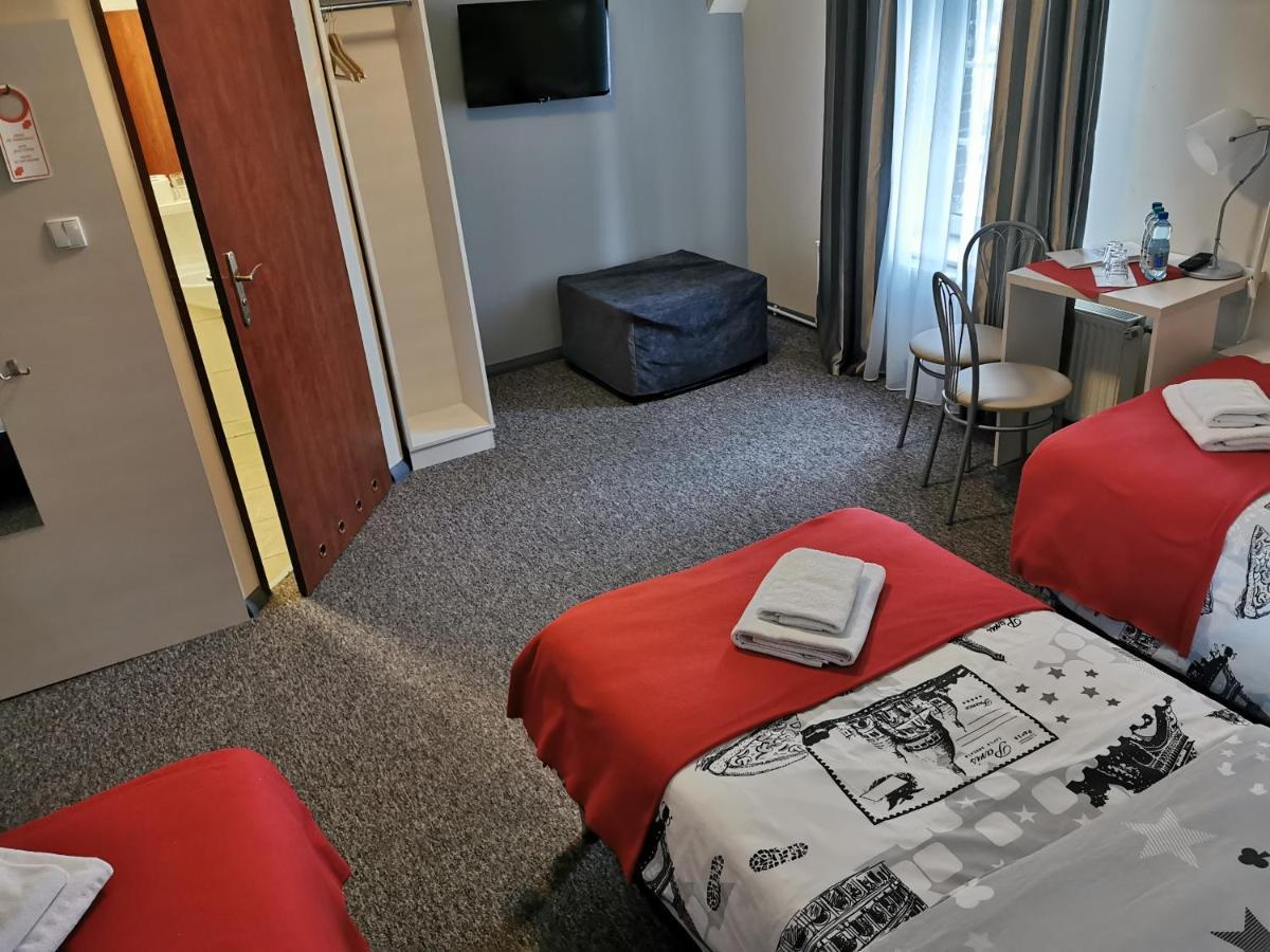 Hostel Przystanek Stary Toruń מראה חיצוני תמונה