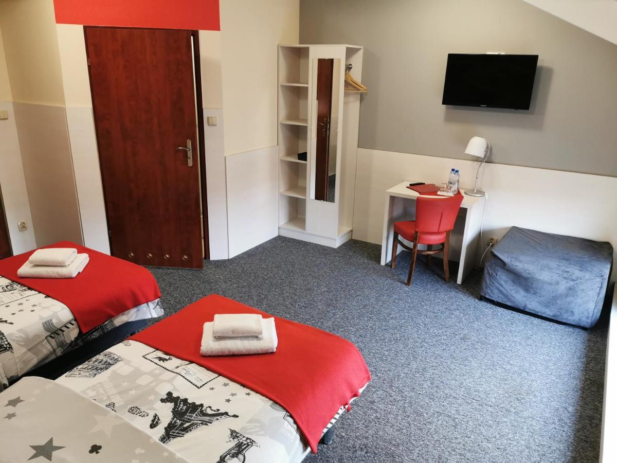 Hostel Przystanek Stary Toruń מראה חיצוני תמונה