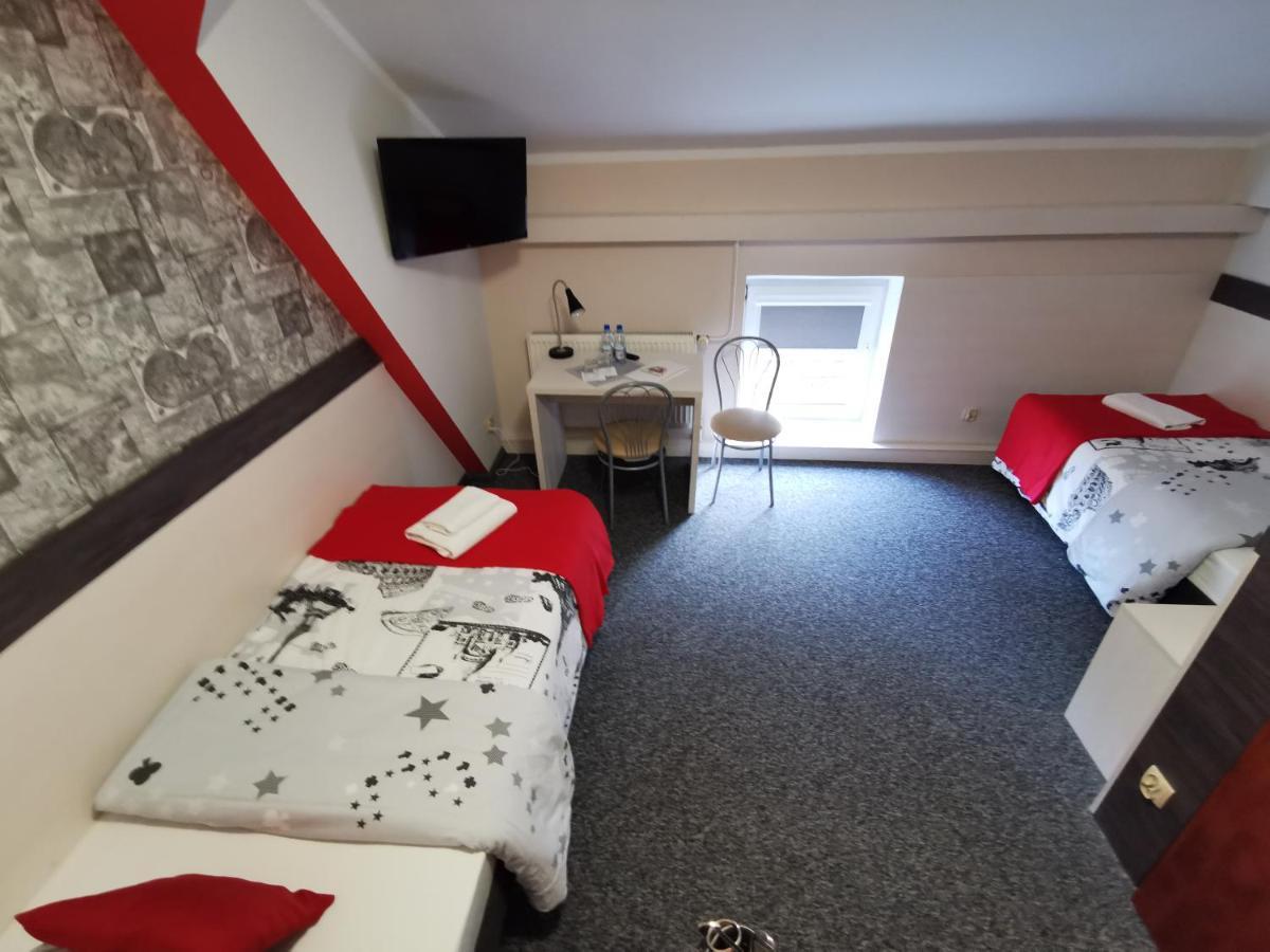 Hostel Przystanek Stary Toruń מראה חיצוני תמונה