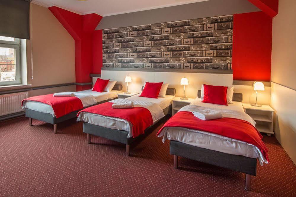 Hostel Przystanek Stary Toruń מראה חיצוני תמונה