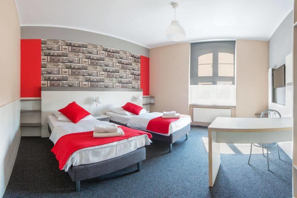 Hostel Przystanek Stary Toruń מראה חיצוני תמונה