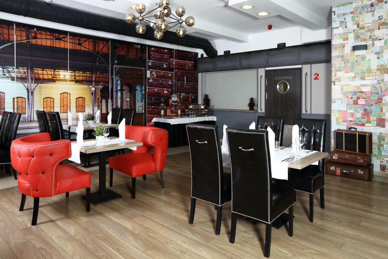 Hostel Przystanek Stary Toruń מראה חיצוני תמונה