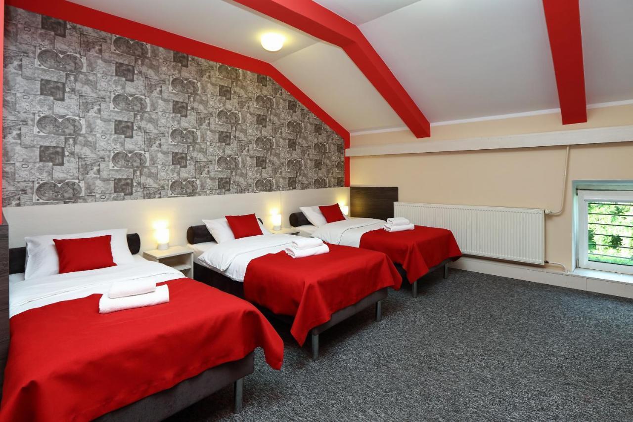 Hostel Przystanek Stary Toruń מראה חיצוני תמונה
