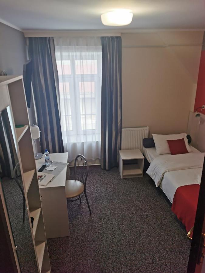 Hostel Przystanek Stary Toruń מראה חיצוני תמונה